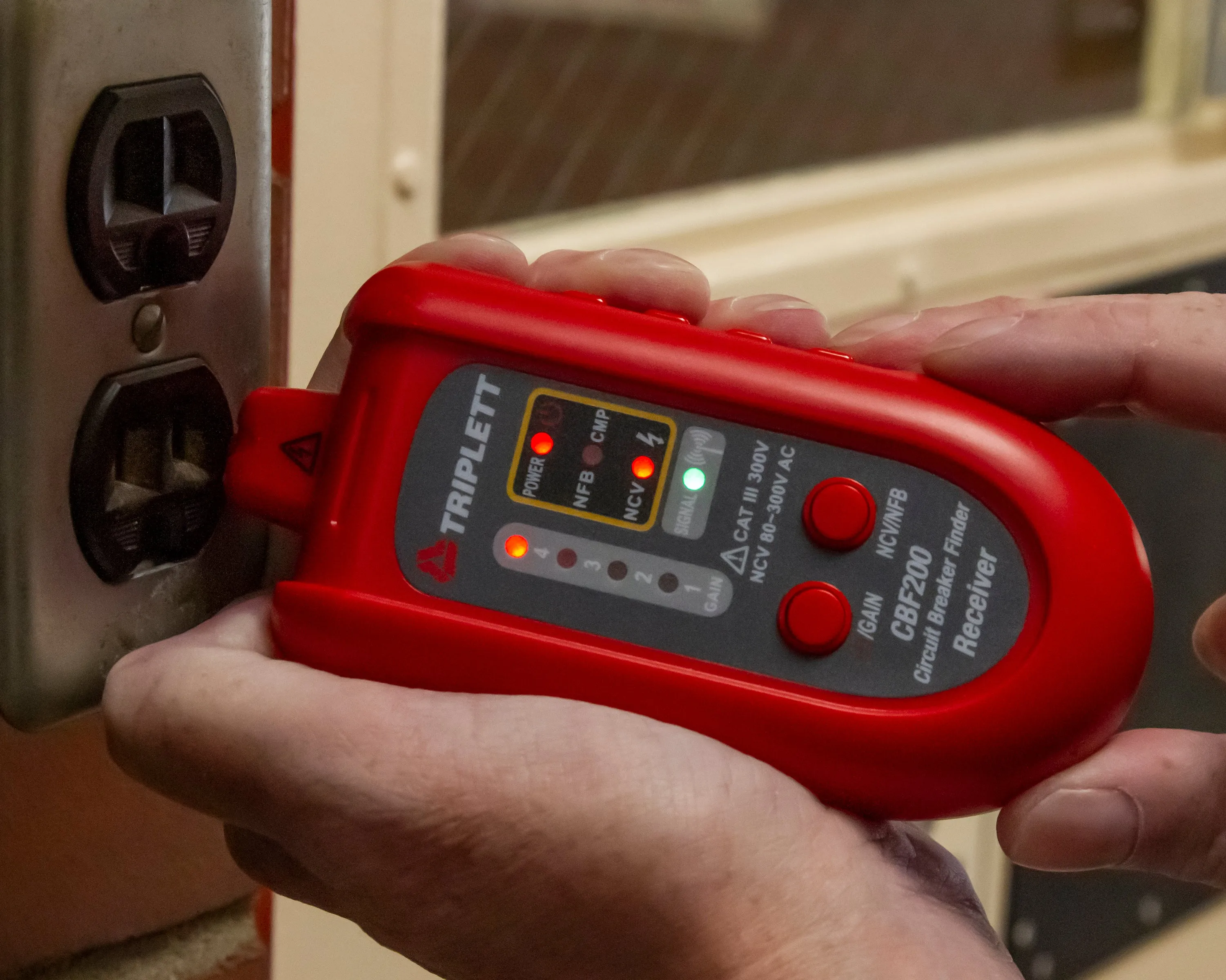 3-in-1 Circuit Breaker Finder  - (CBF200)
