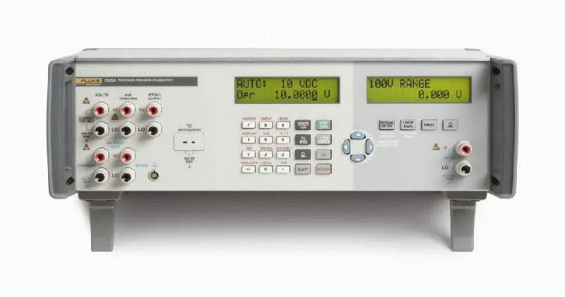 7526A-156 Fluke Process Calibrator New