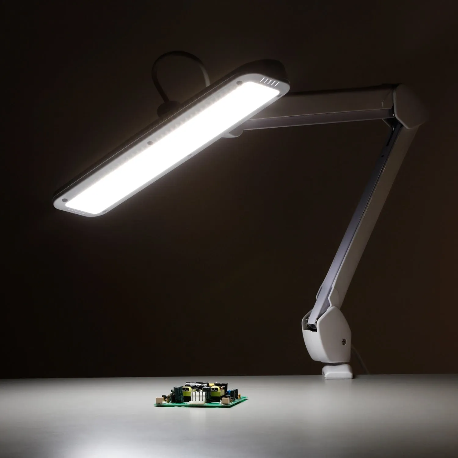 AmScope 12W 72 LED Task Lamp on Articulating Arm with Table Clamp
