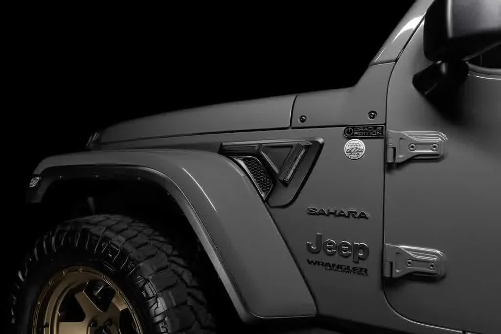 Oracle Sidetrack LED Fender Lights Jeep Wrangler JL (18-22) Gladiator JT (20-22) 5861-504